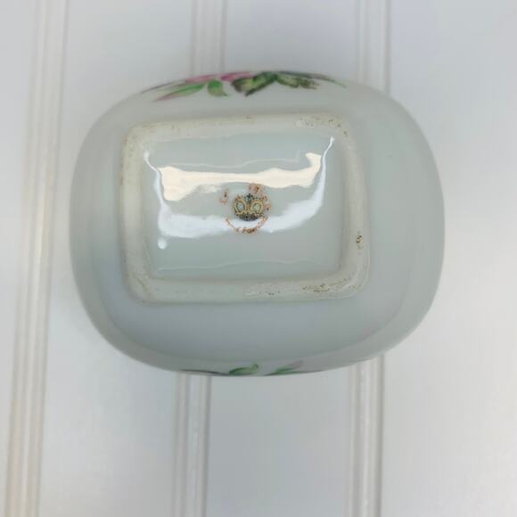 Handpainted Small Vase 4 x 3 x 2.5" Rose Gold Edges Handles - Picture 7 of 8